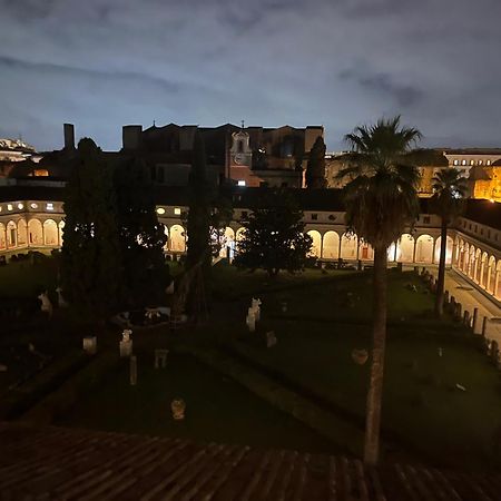 Camera X2 Con Magnifica Vista Sul Chiostro Di Michelangelo E Le Terme Di Diocleziano Rome Exterior photo