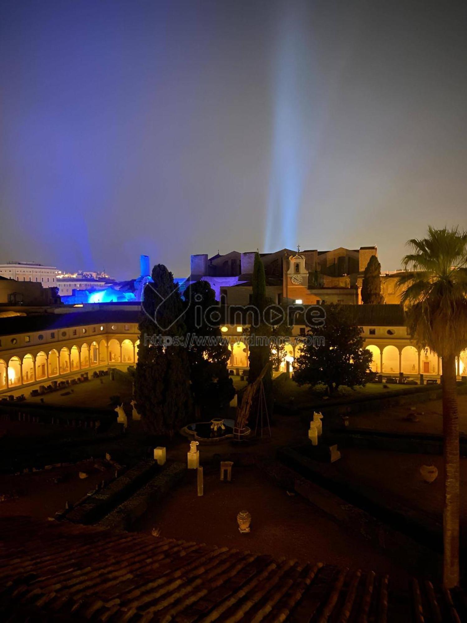 Camera X2 Con Magnifica Vista Sul Chiostro Di Michelangelo E Le Terme Di Diocleziano Rome Exterior photo
